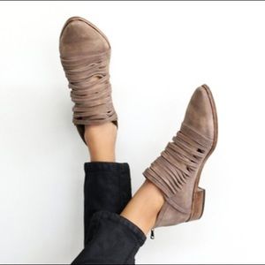 free people | lost valley strappy ankle boot taupe stacked heel 7